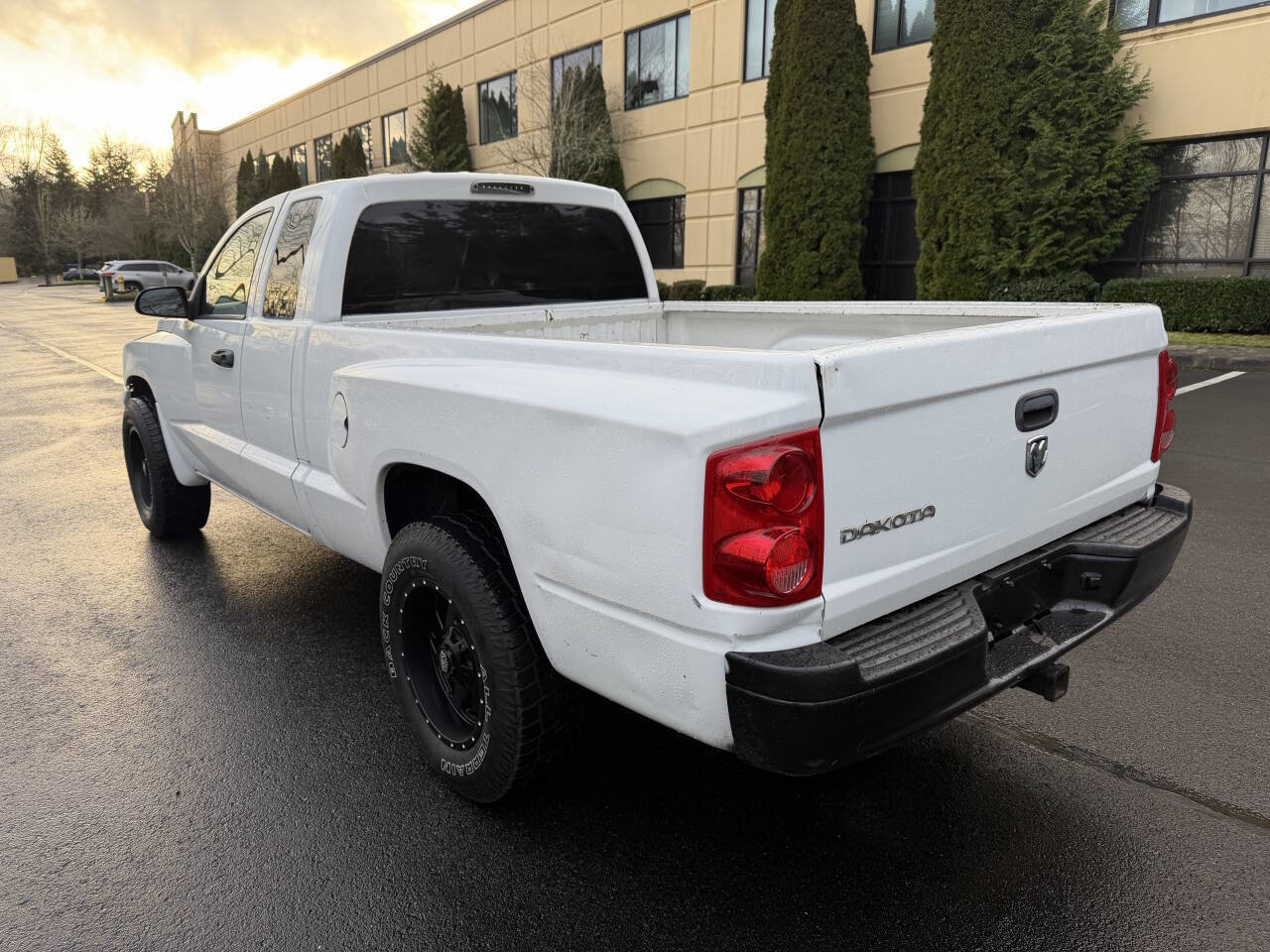 Used 2007 Dodge Dakota ST image 7