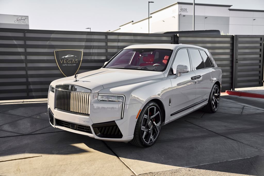 Used 2025 Rolls-Royce Cullinan Black Badge AWD/4WD image 6