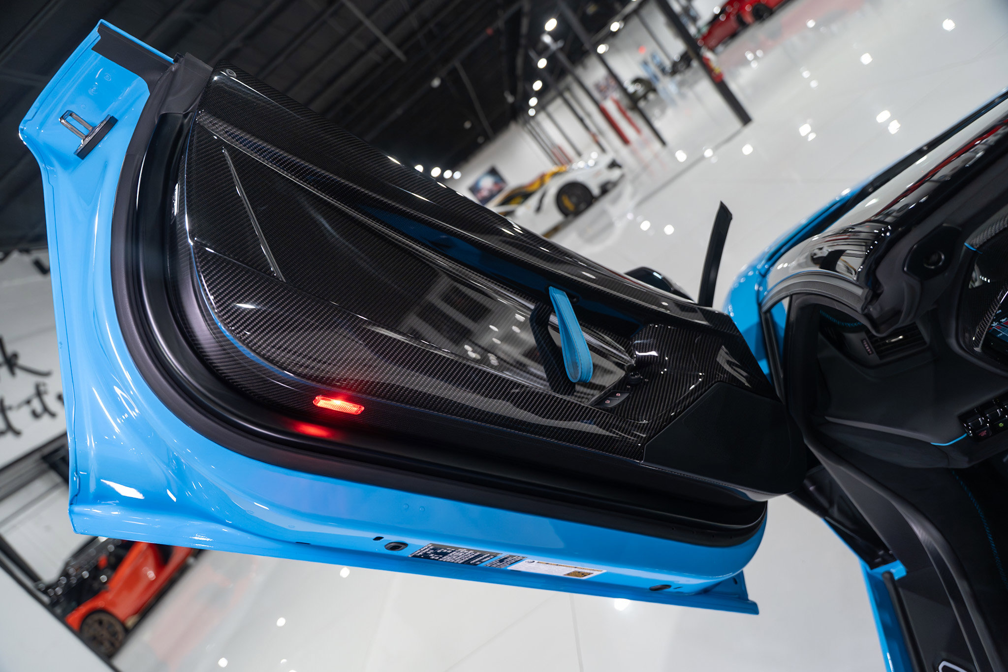 Used 2021 Lamborghini Aventador SVJ image 45