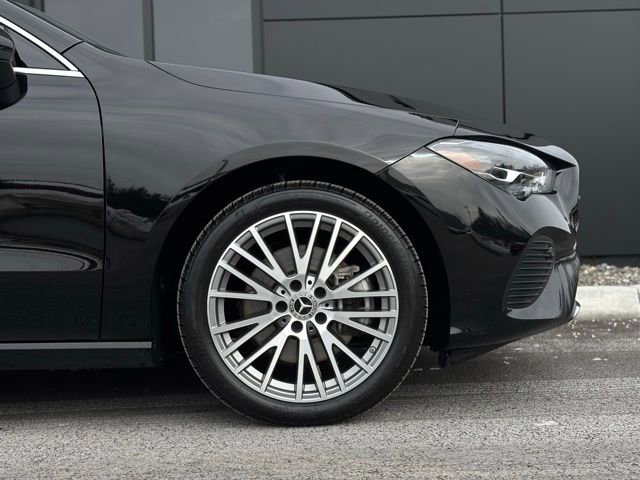 Used 2025 Mercedes-Benz CLA 250 4MATIC image 12