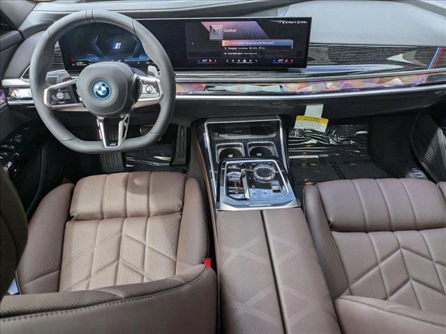 New 2025 BMW 750e xDrive image 16
