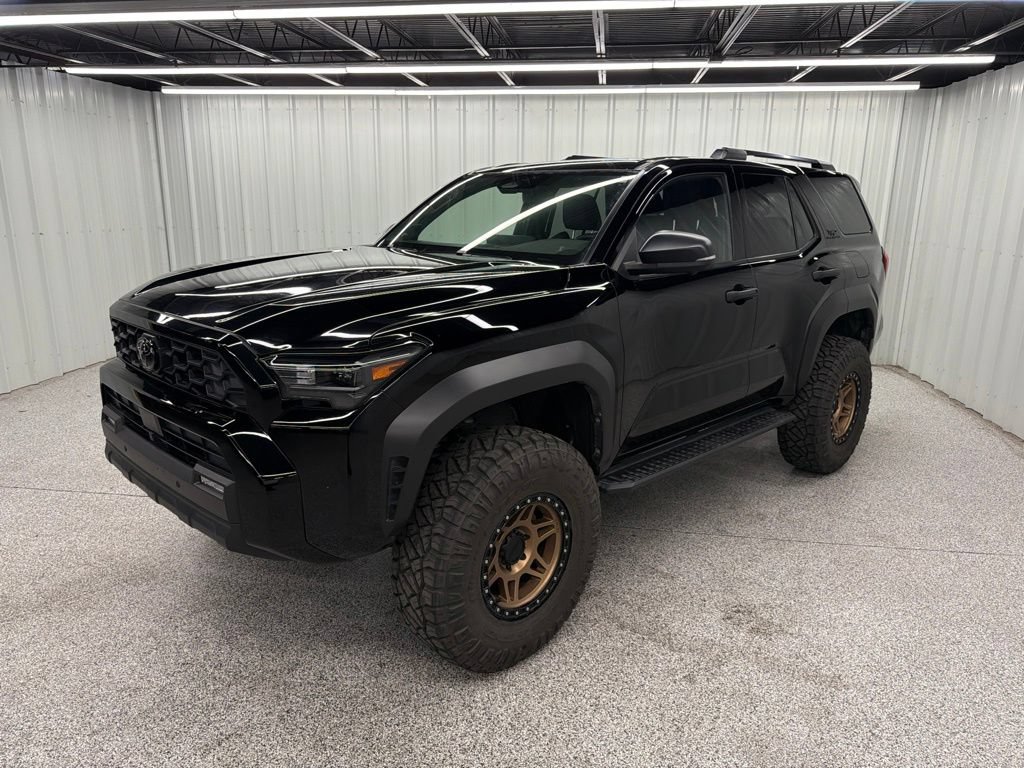 Used 2025 Toyota 4Runner TRD Off-Road Premium AWD/4WD image 2