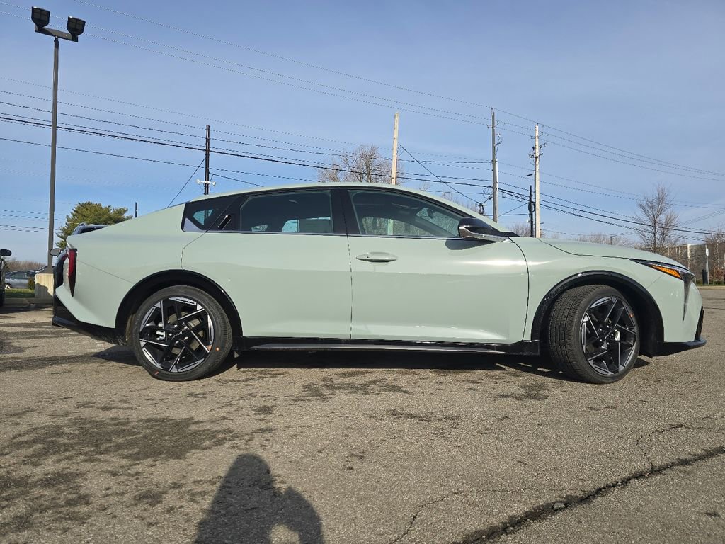 New 2025 Kia K4 GT-Line image 17
