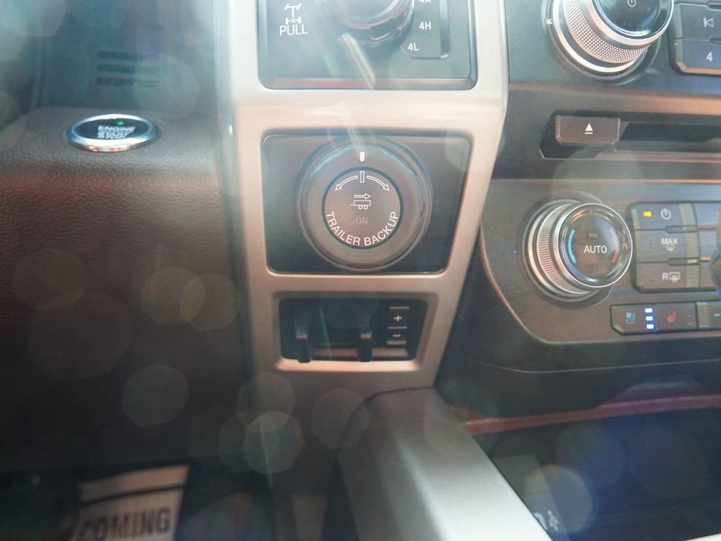 Used 2018 Ford F150 King Ranch w/ Equipment Group 601A Luxury image 31