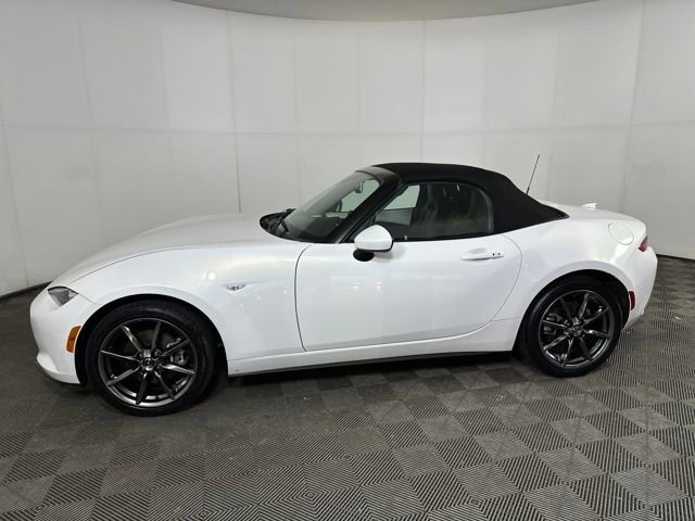 Used 2016 MAZDA MX-5 Miata Grand Touring image 6