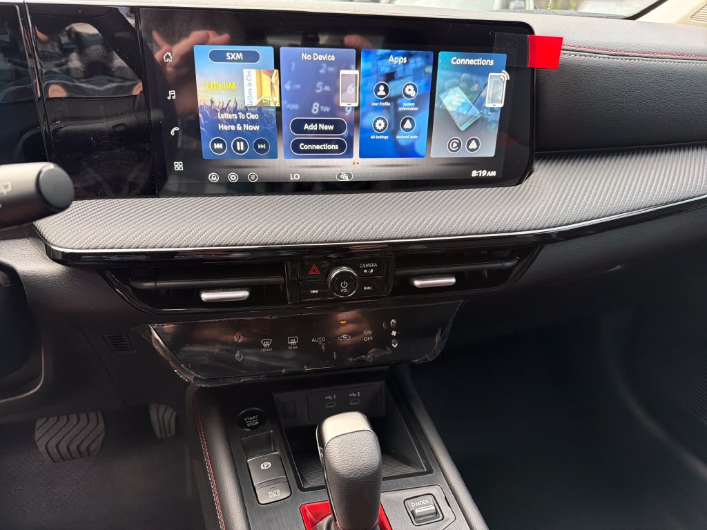 New 2027 Nissan Kicks SR FWD image 22