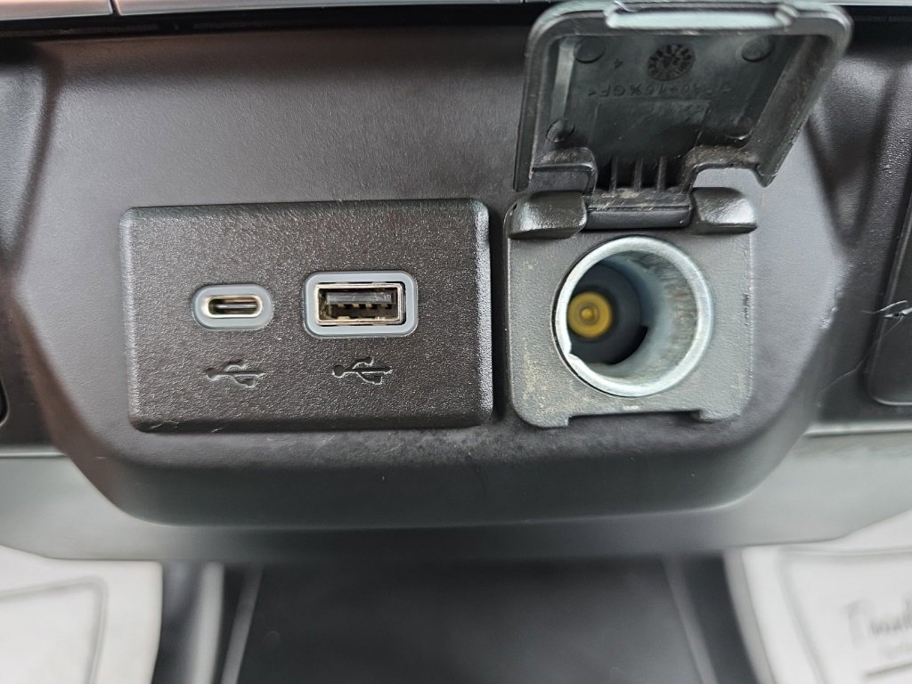Used 2023 Chevrolet Silverado 1500 W/T w/ WT Value Package image 28