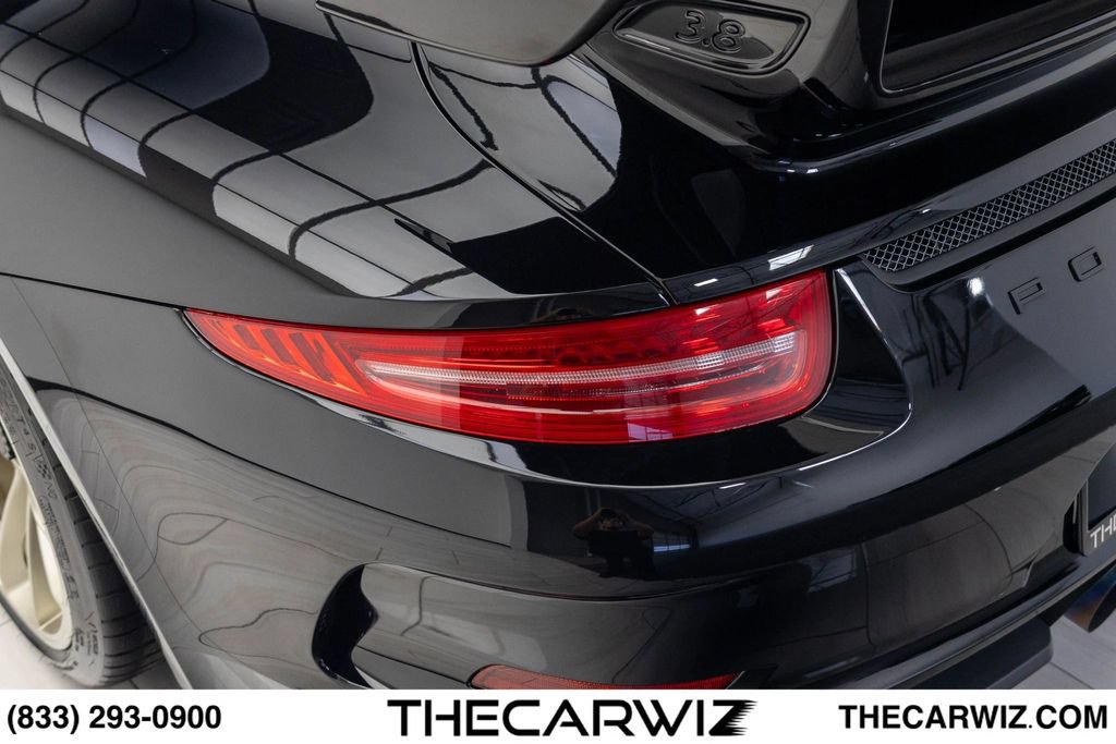 Used 2015 Porsche 911 GT3 RWD image 18