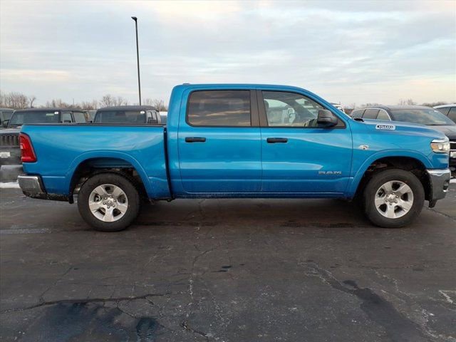 New 2026 RAM 1500 4x4 Crew Cab image 18