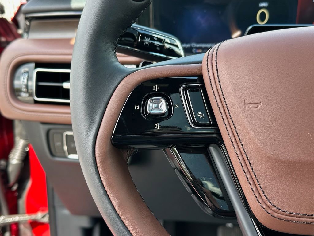 New 2026 Lincoln Aviator Reserve w/ Luxury Package AWD/4WD image 9