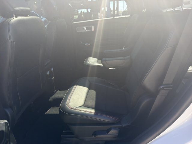 Used 2023 Ford Explorer ST-Line w/ Class IV Trailer Tow Package RWD image 19