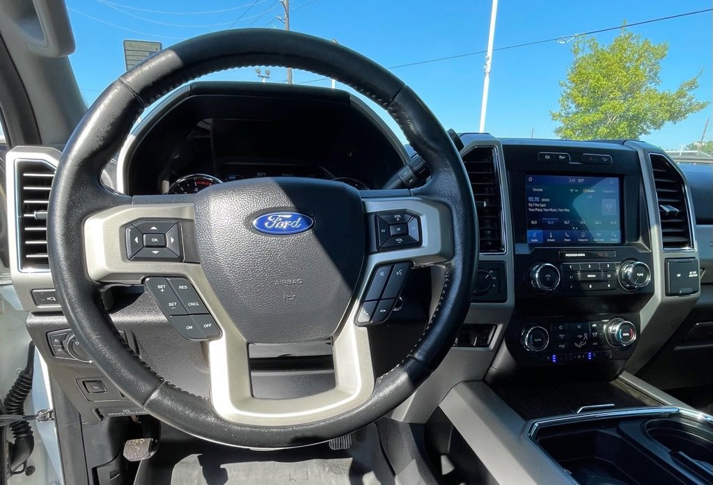 Used 2021 Ford F250 Lariat w/ Lariat Ultimate Package image 19