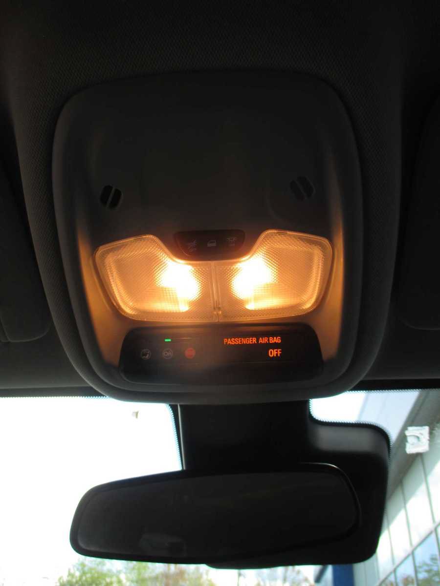 Used 2022 Buick Encore GX Preferred w/ Cold Weather Comfort Package FWD image 30