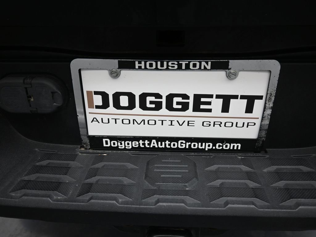 Used 2017 Toyota Tacoma TRD Sport w/ Tow Package image 23