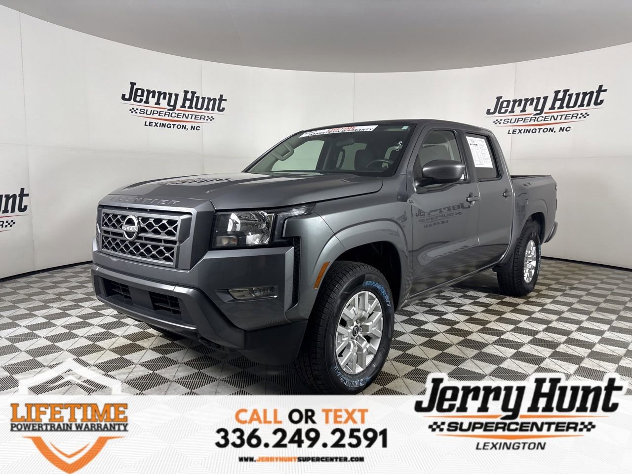 Used 2024 Nissan Frontier SV w/ SV Convenience Package