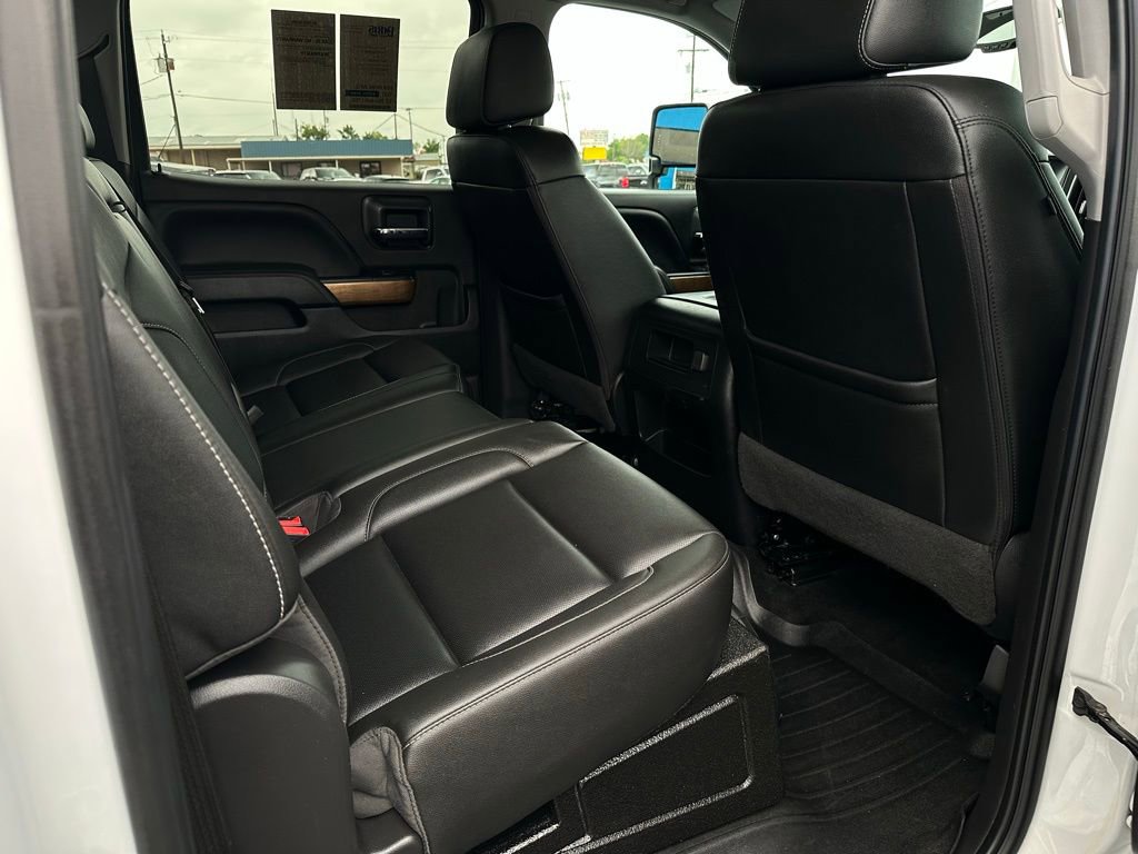 Used 2018 Chevrolet Silverado 1500 LTZ w/ LTZ Plus Package image 18