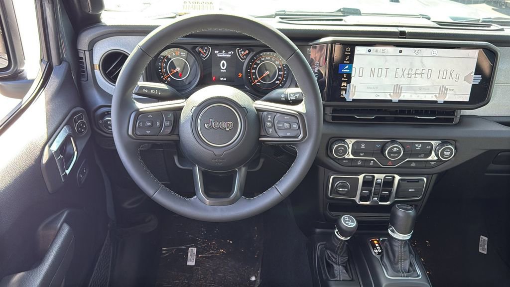 New 2026 Jeep Gladiator Sport AWD/4WD image 15