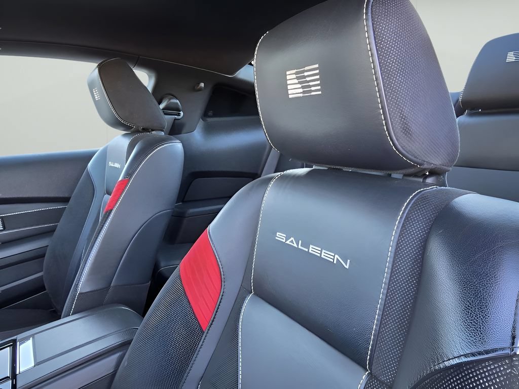Used 2011 Ford Mustang GT Premium w/ Comfort Pkg RWD image 15