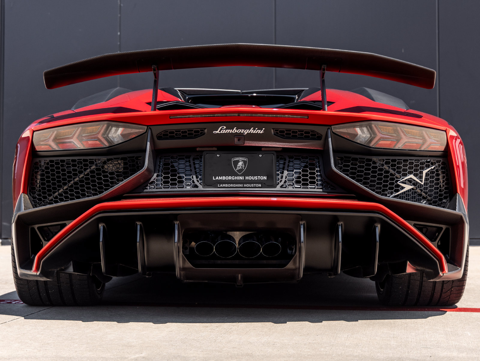 Used 2017 Lamborghini Aventador LP 750-4 Superveloce AWD/4WD image 8