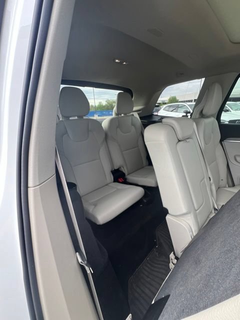 Used 2024 Volvo XC90 T8 Plus w/ Protection Package Premier AWD/4WD image 31