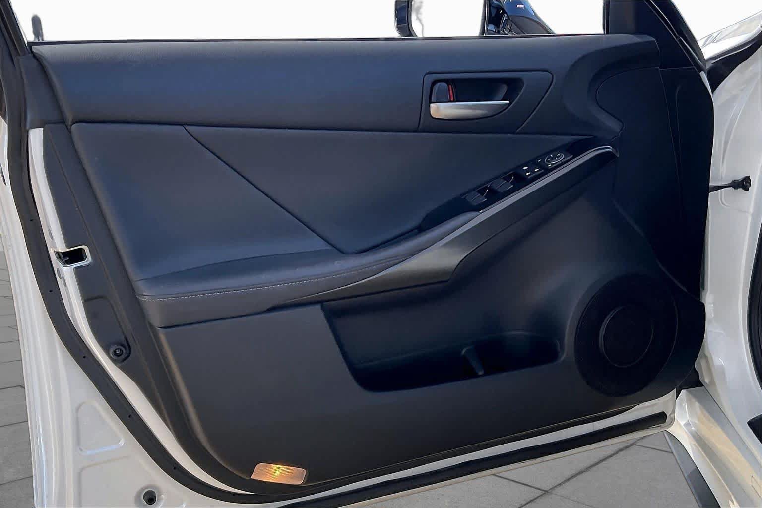 Used 2024 Lexus IS 300 w/ Comfort Package RWD image 21