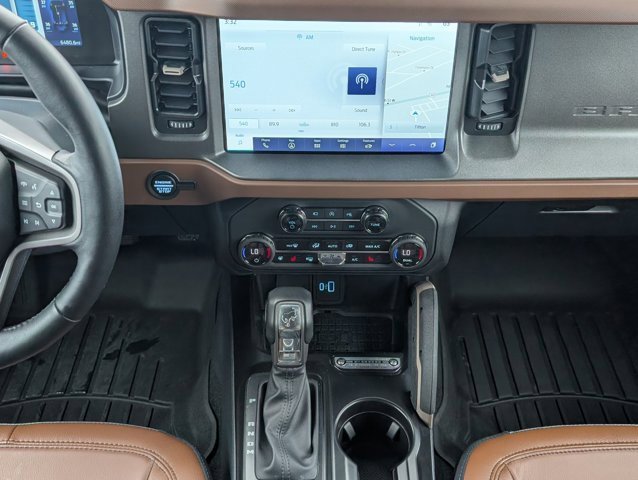 Used 2024 Ford Bronco Outer Banks image 7