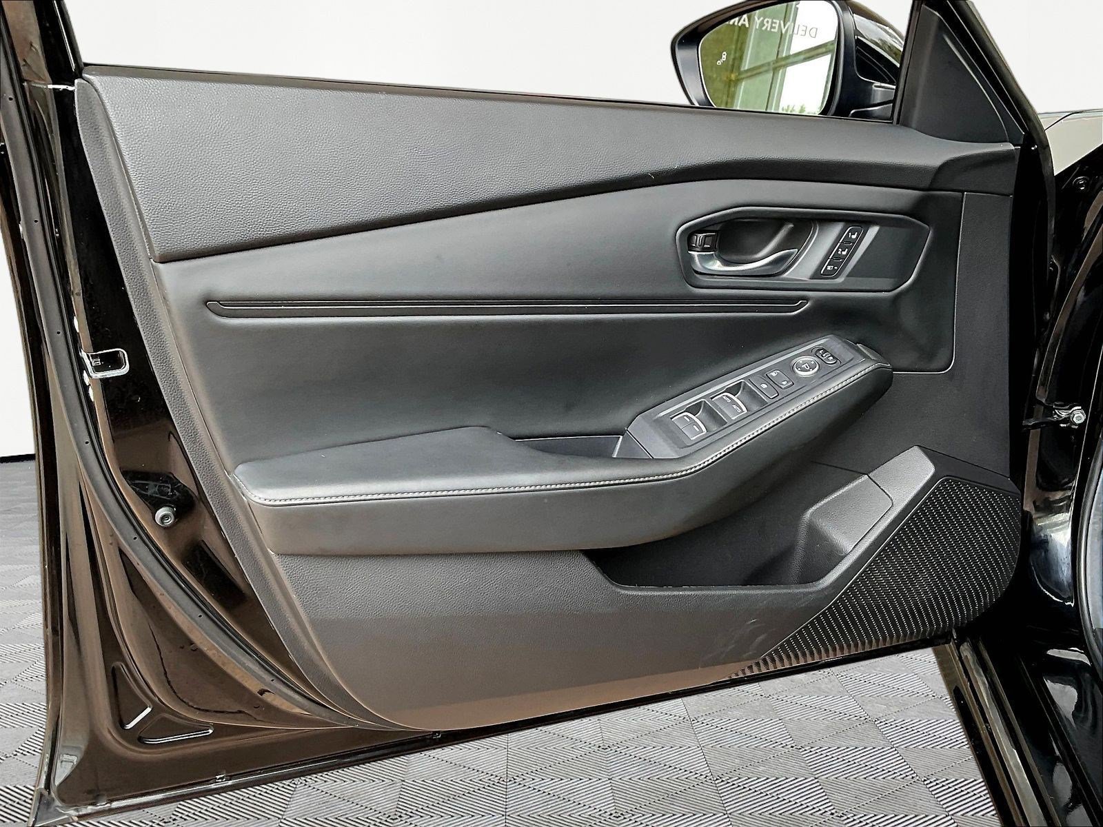 Used 2025 Honda Accord Sport image 20