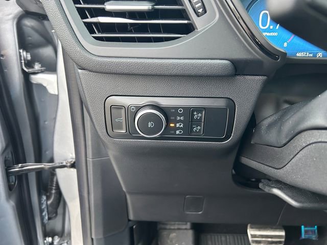 Used 2024 Ford Escape ST-Line Elite w/ Premium Technology Package image 30