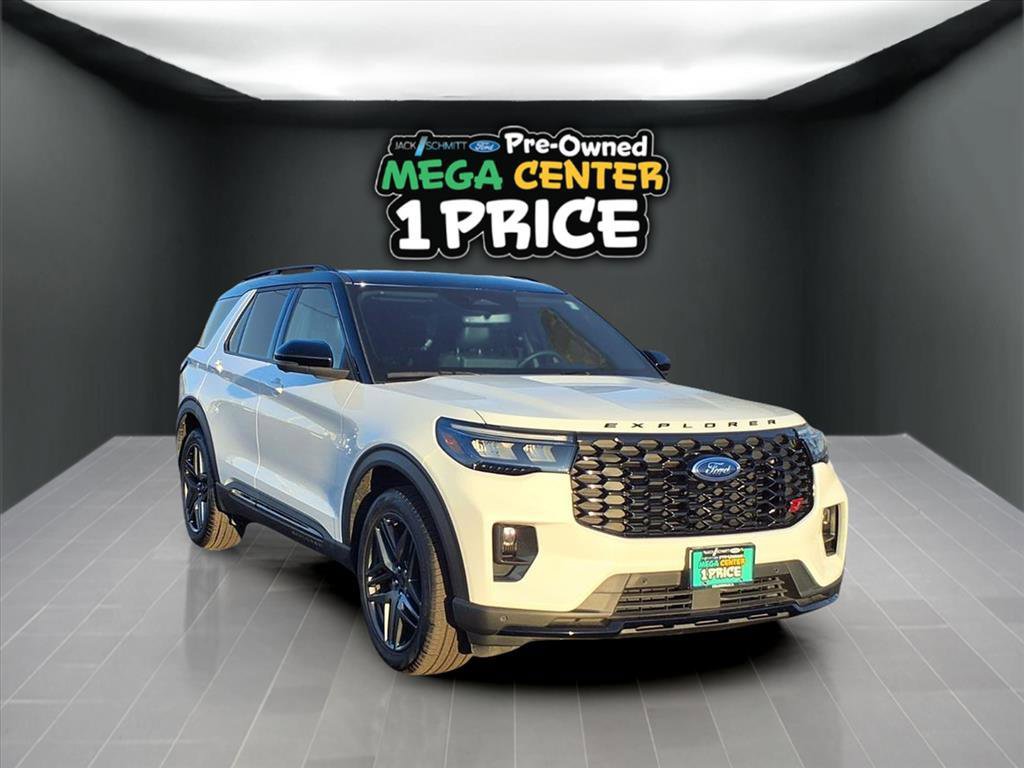 Used 2025 Ford Explorer ST image 30