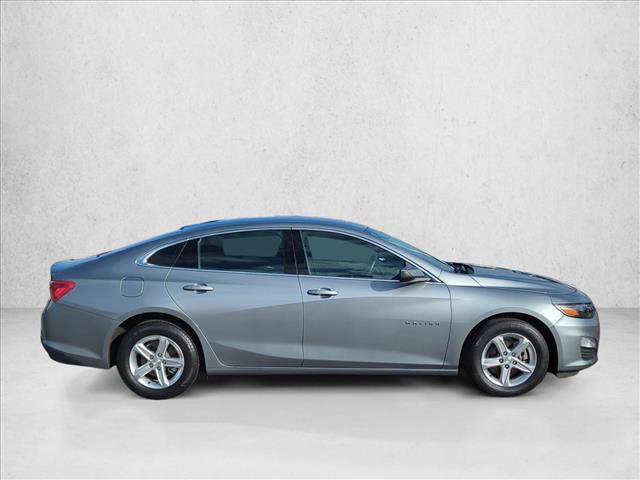 Used 2024 Chevrolet Malibu LS image 4