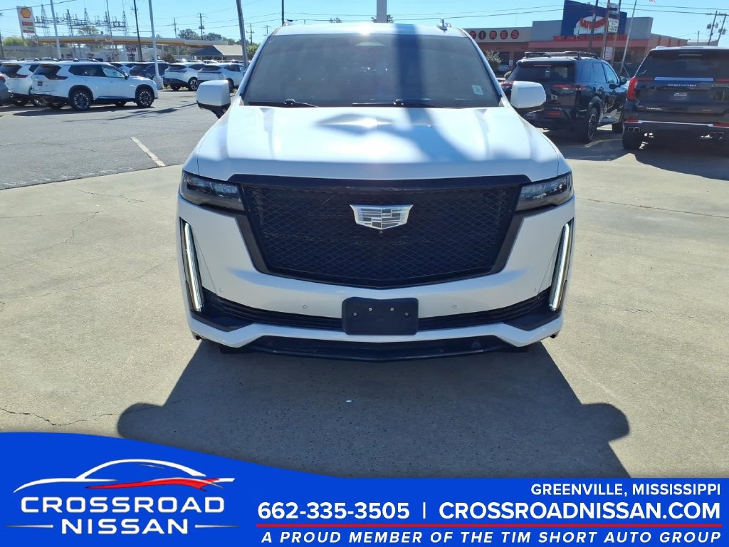 Used 2022 Cadillac Escalade Sport Platinum w/ LPO, ONYX Package AWD/4WD image 8