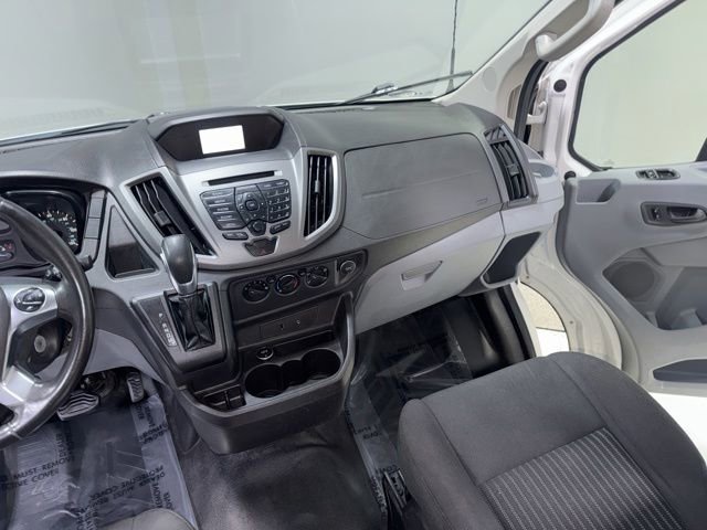 Used 2016 Ford Transit 150 130 Low Roof RWD image 17