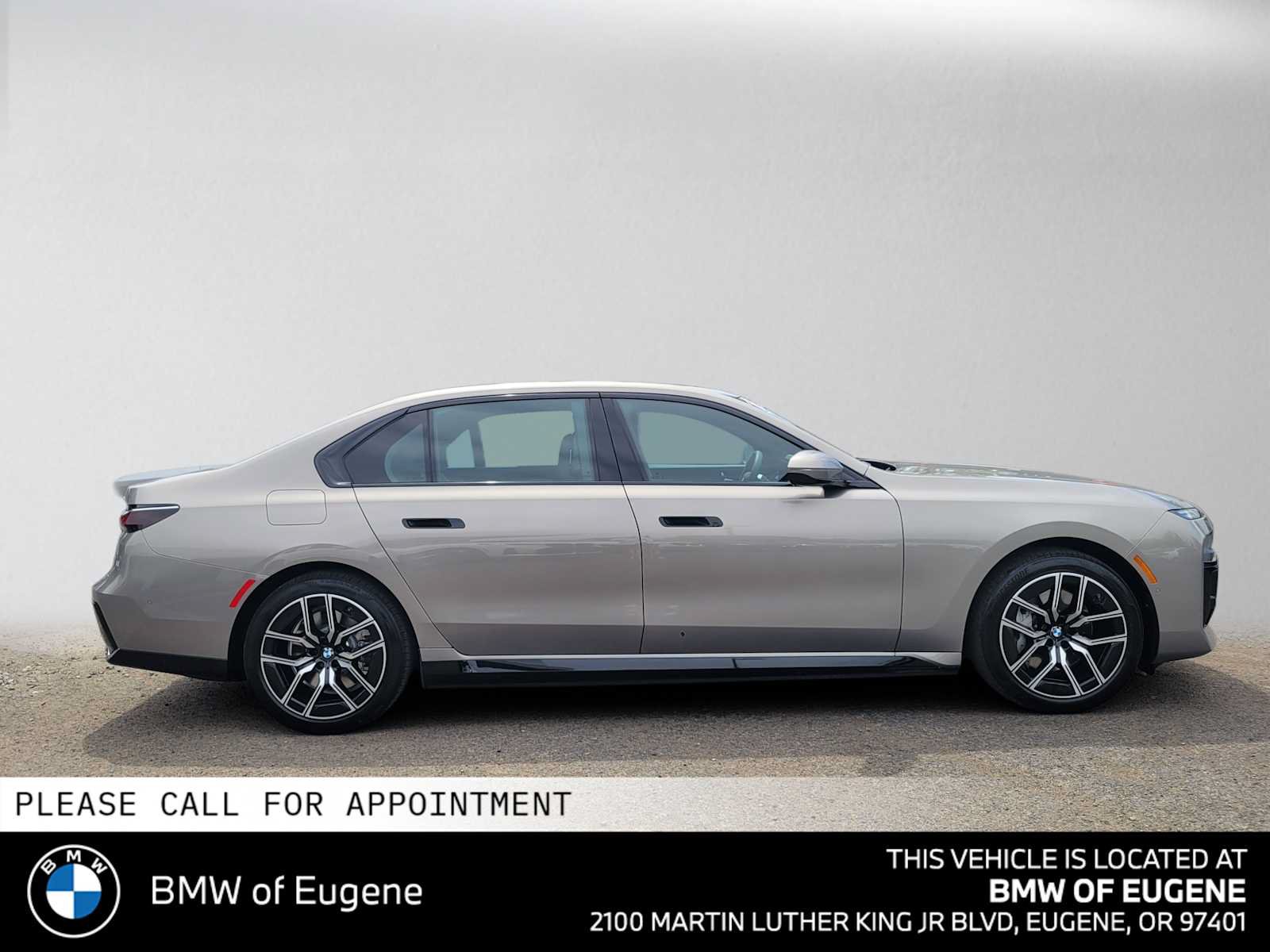 Used 2025 BMW i7 eDrive50 w/ M Sport Package RWD video 2