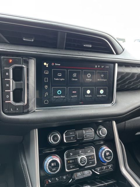 Used 2023 GMC Yukon Denali image 42