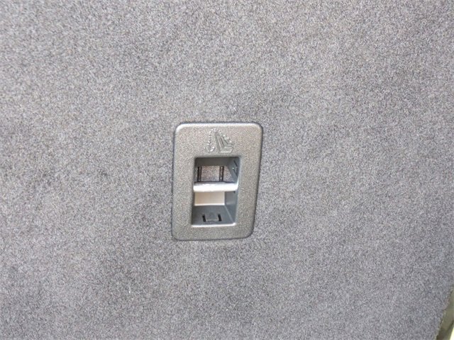 Used 2022 Ford Edge SEL w/ Sport Appearance Package image 30