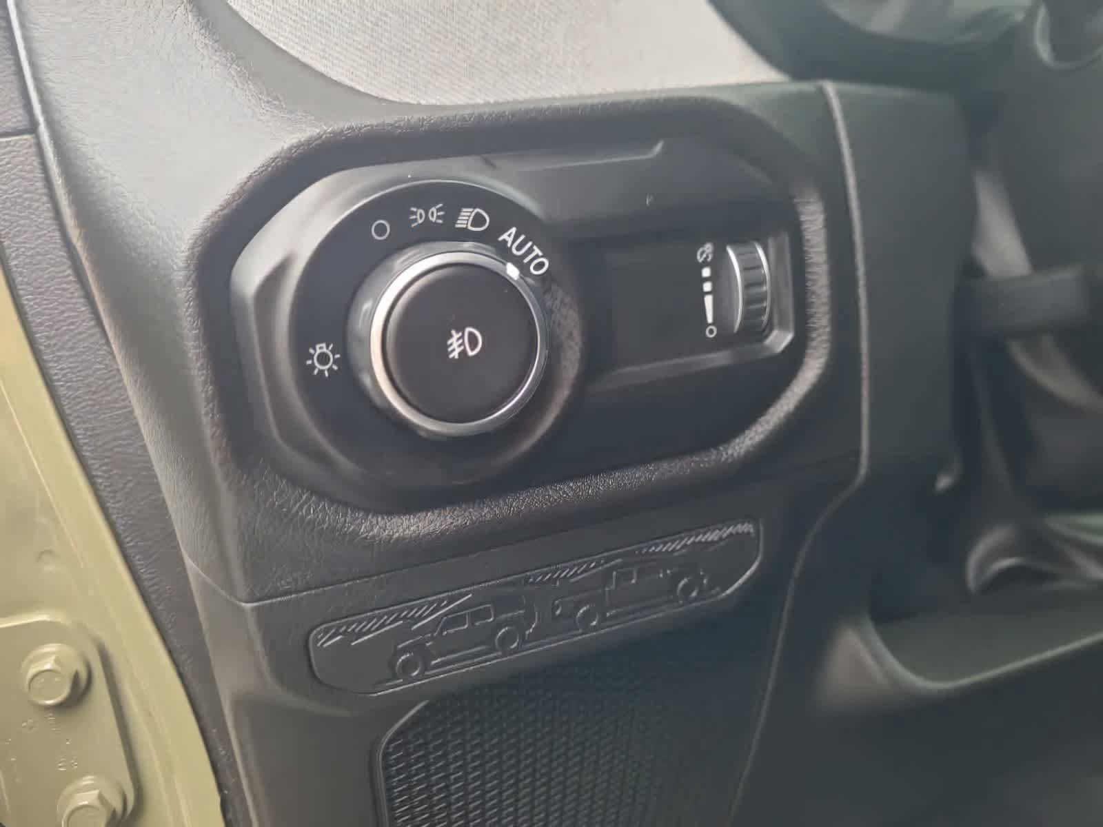 Used 2026 Jeep Wrangler Unlimited Sport AWD/4WD image 13