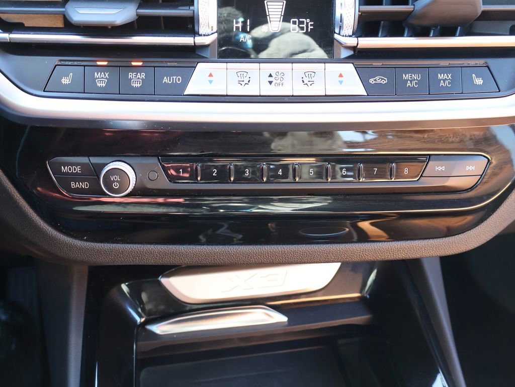 New 2026 Volkswagen Taos SE image 43