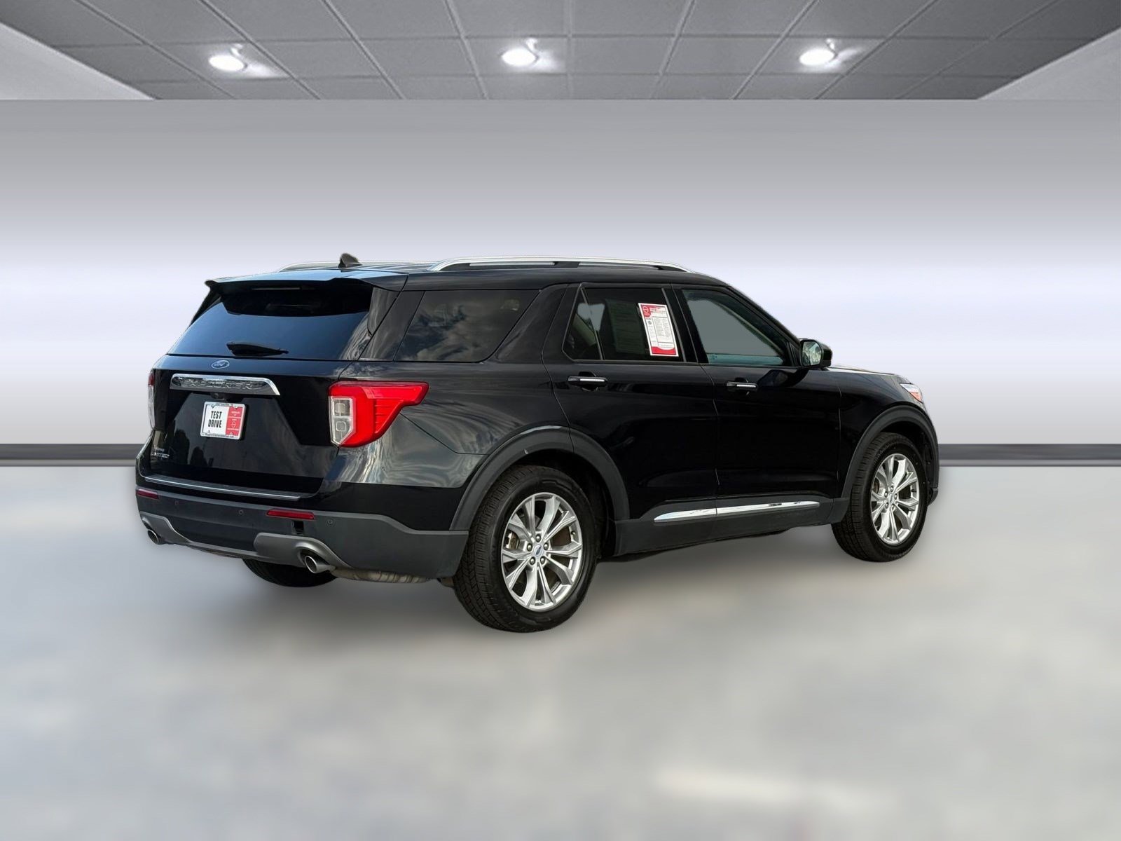 Used 2023 Ford Explorer Limited image 8
