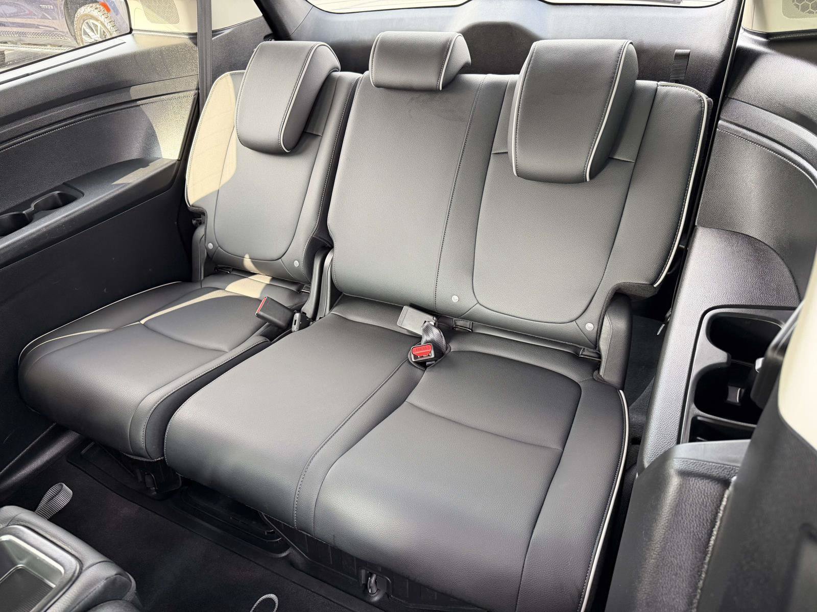 Certified 2026 Honda Odyssey Elite image 10