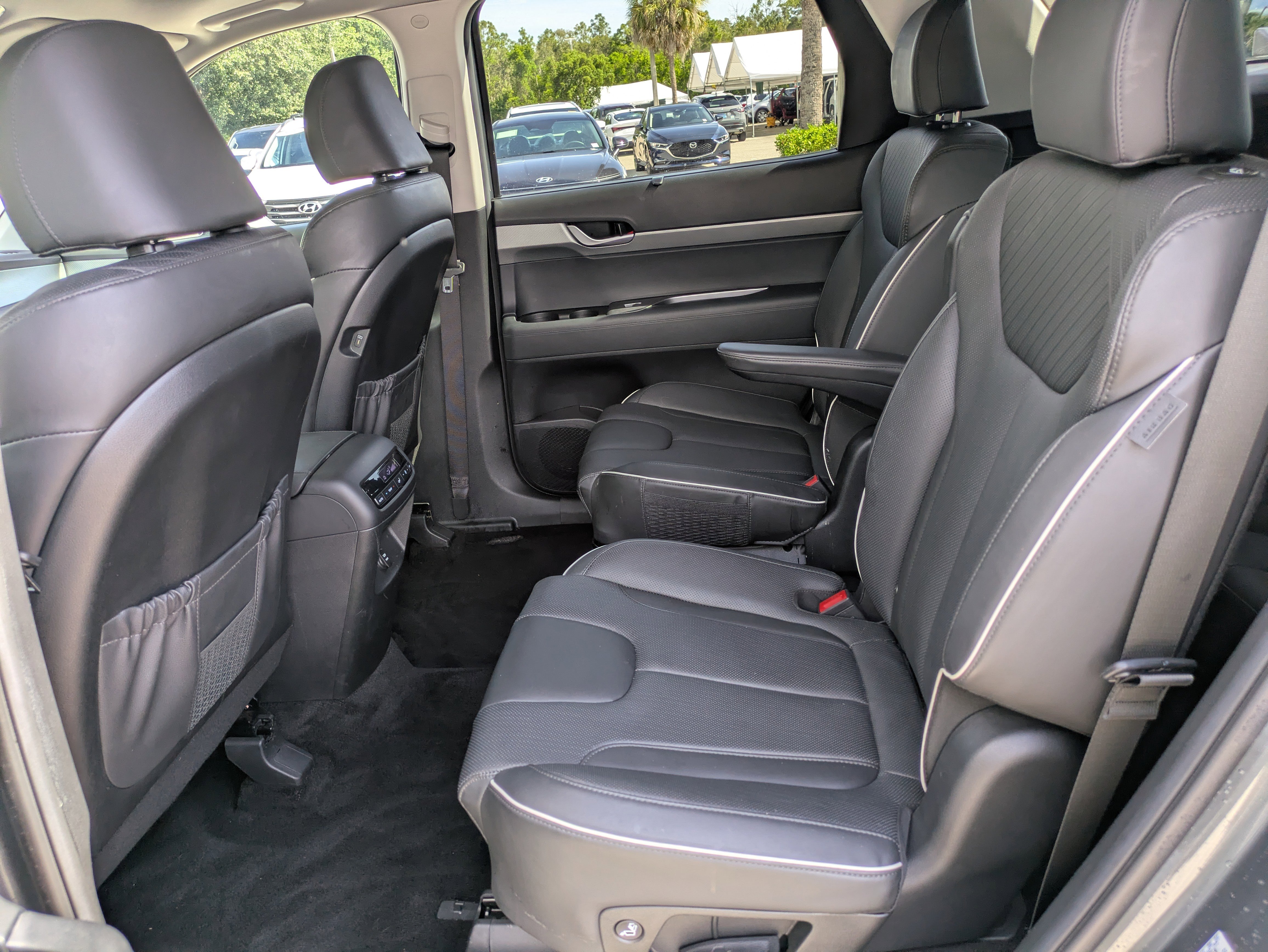 Used 2024 Hyundai Palisade XRT FWD image 14