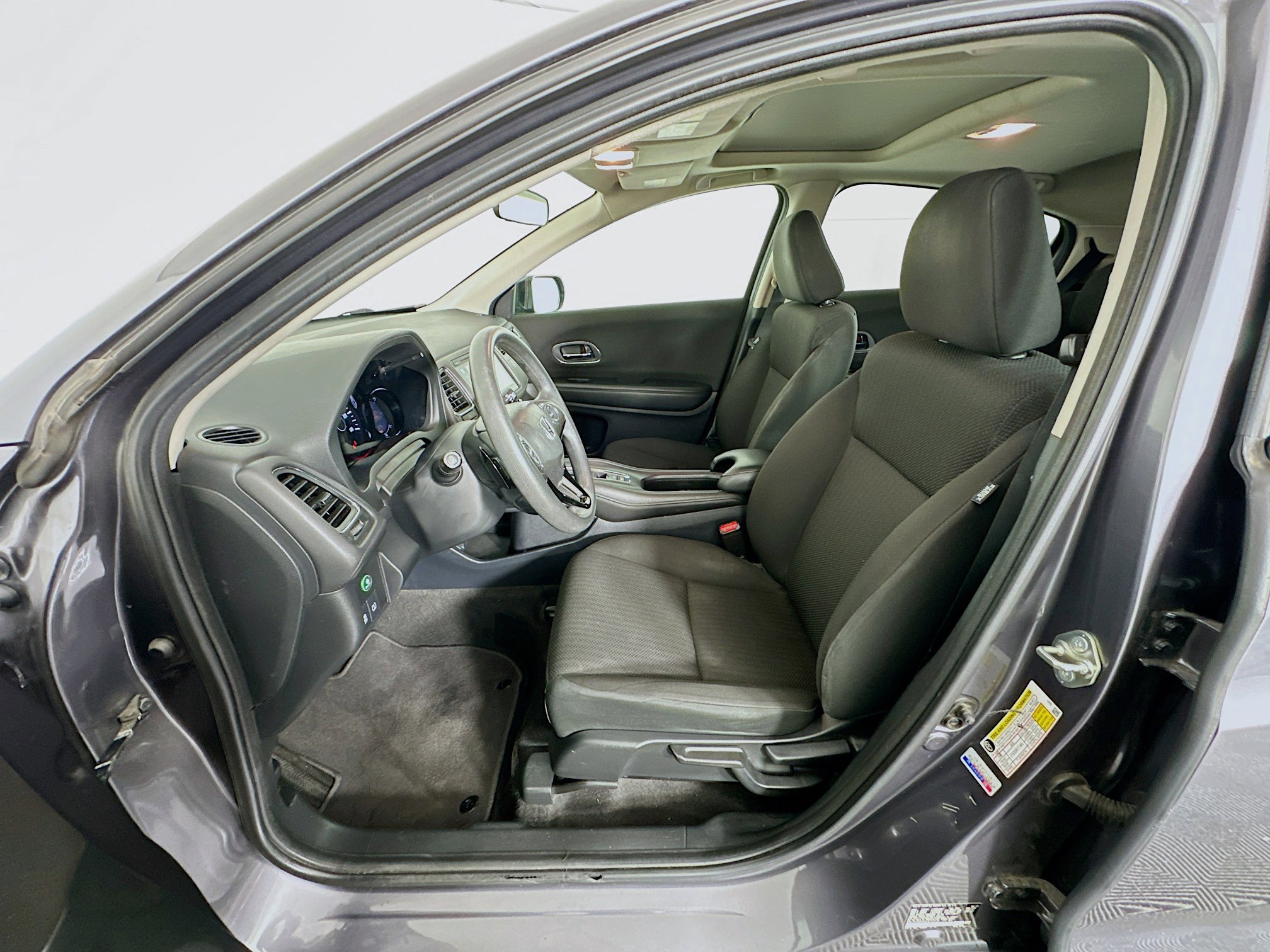 Used 2018 Honda HR-V EX image 13