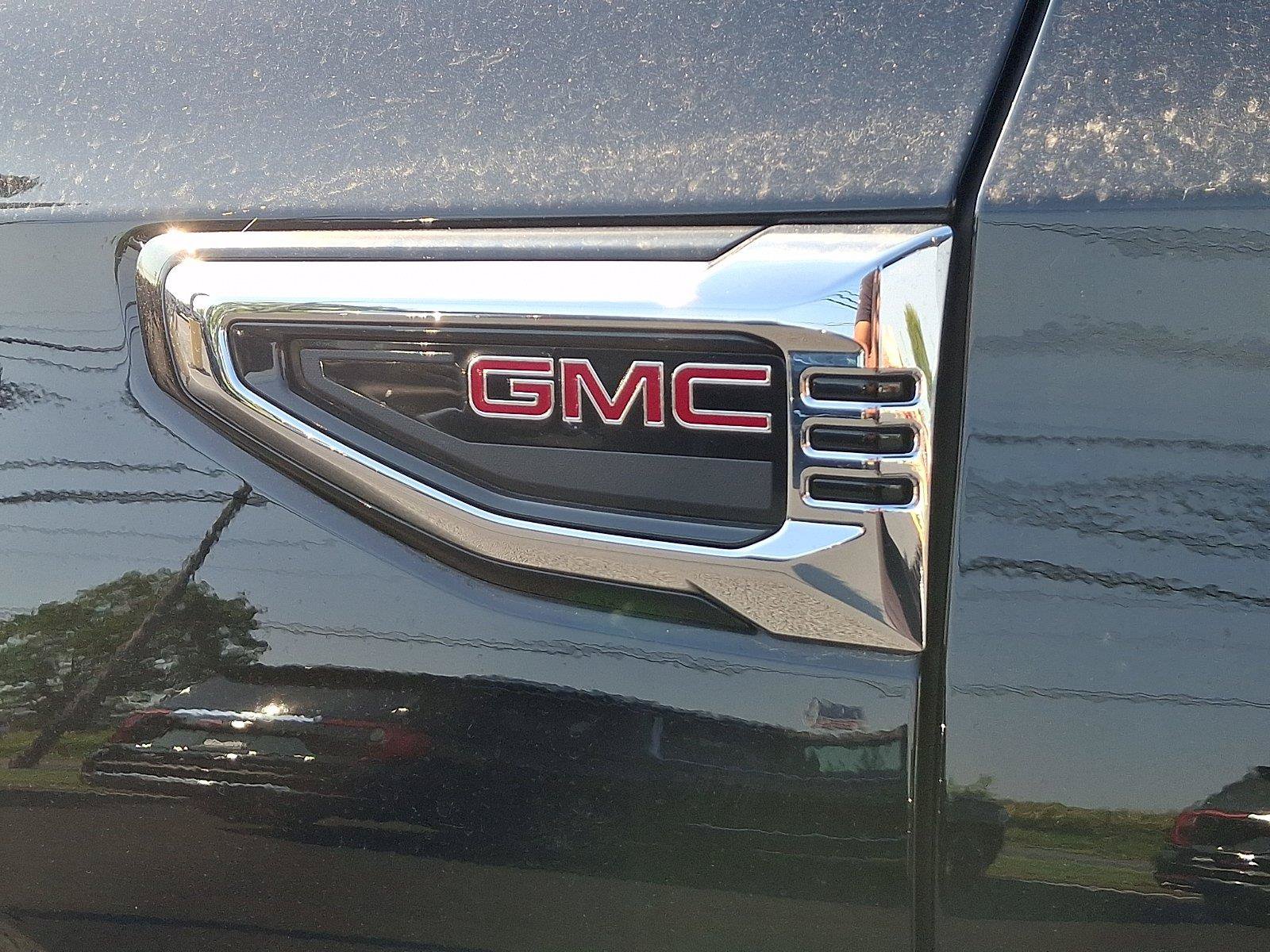 New 2026 GMC Yukon XL Elevation AWD/4WD image 12