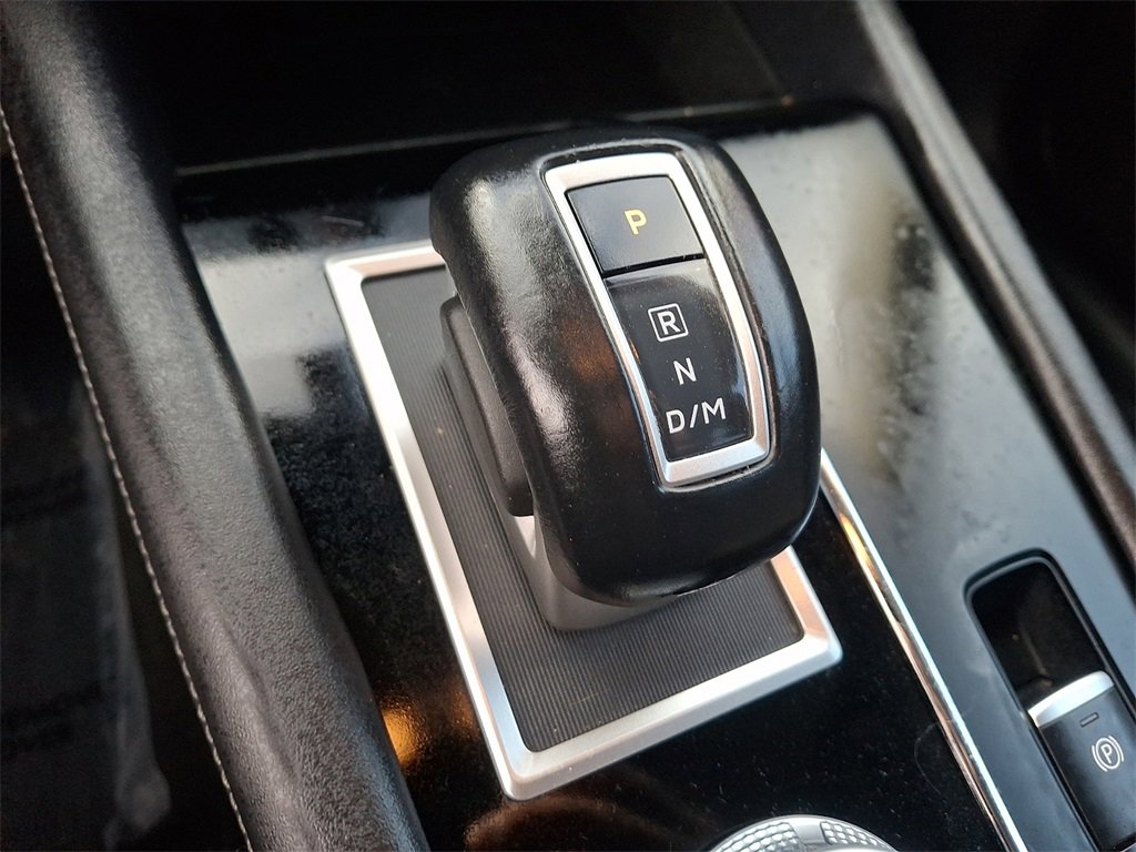 Used 2024 Mitsubishi Outlander SE image 17