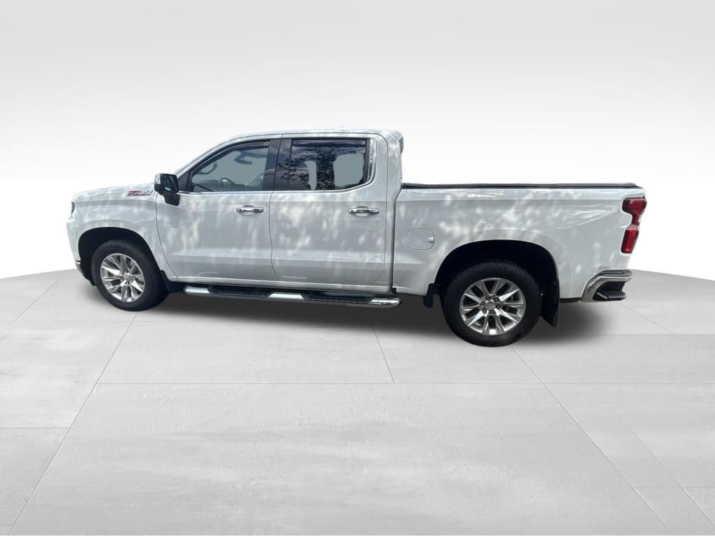 Used 2021 Chevrolet Silverado 1500 LTZ AWD/4WD image 3