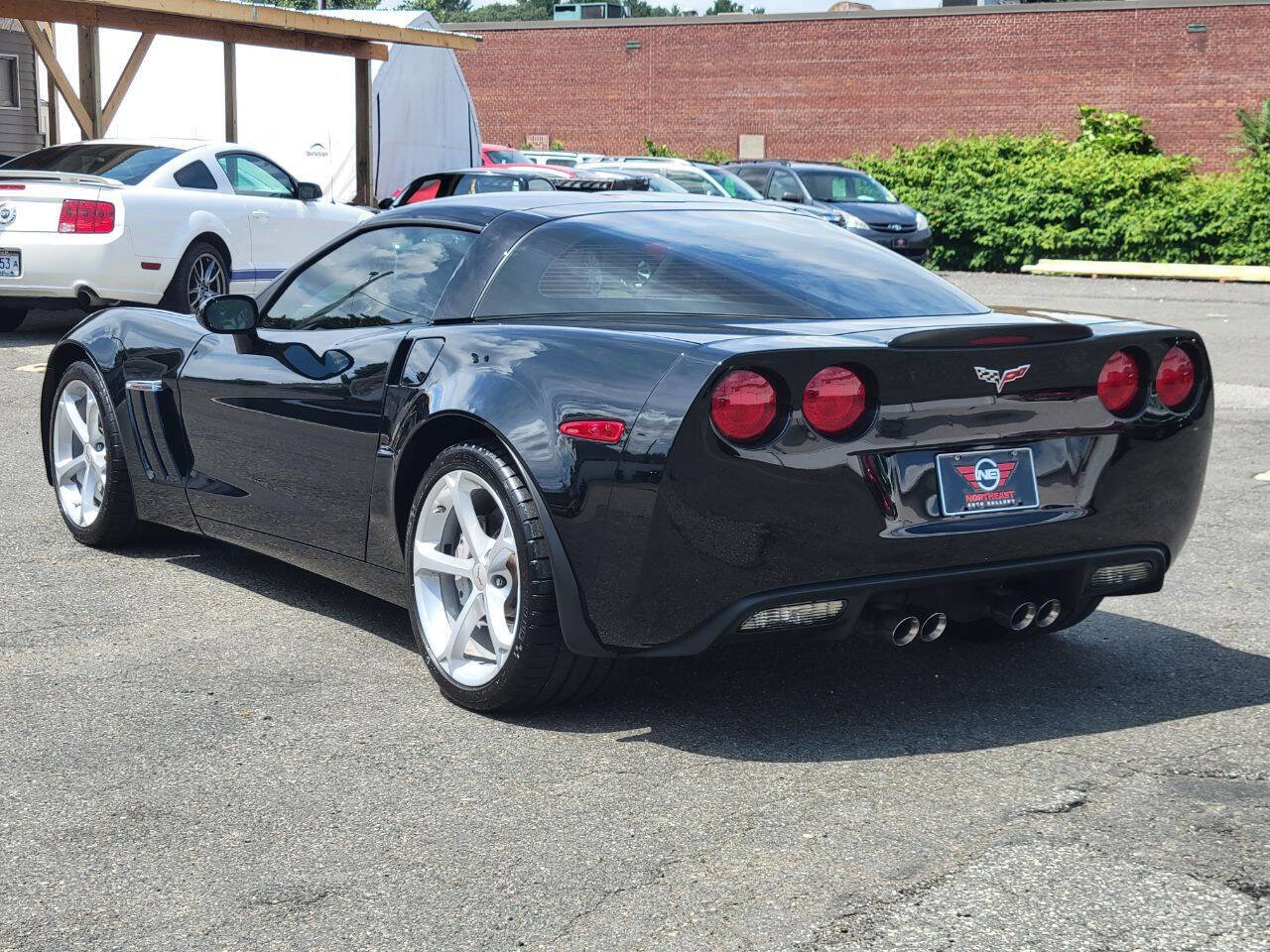 Used 2011 Chevrolet Corvette Grand Sport w/ Preferred Equipment Group image 8