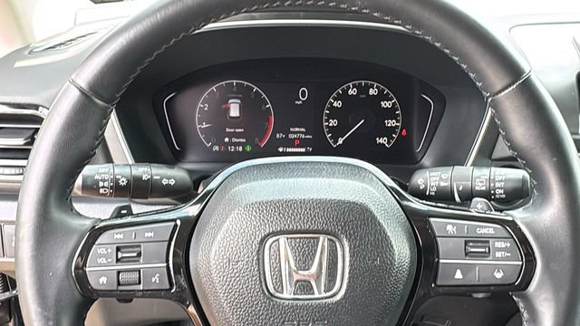 Used 2024 Honda Pilot EX-L image 11