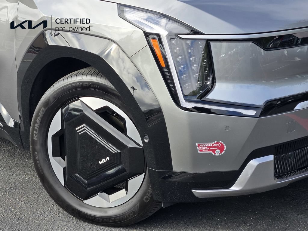 Certified 2024 Kia EV9 Land AWD/4WD image 9