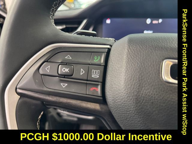 Used 2023 Jeep Grand Cherokee L Limited w/ Luxury Tech Group II image 18