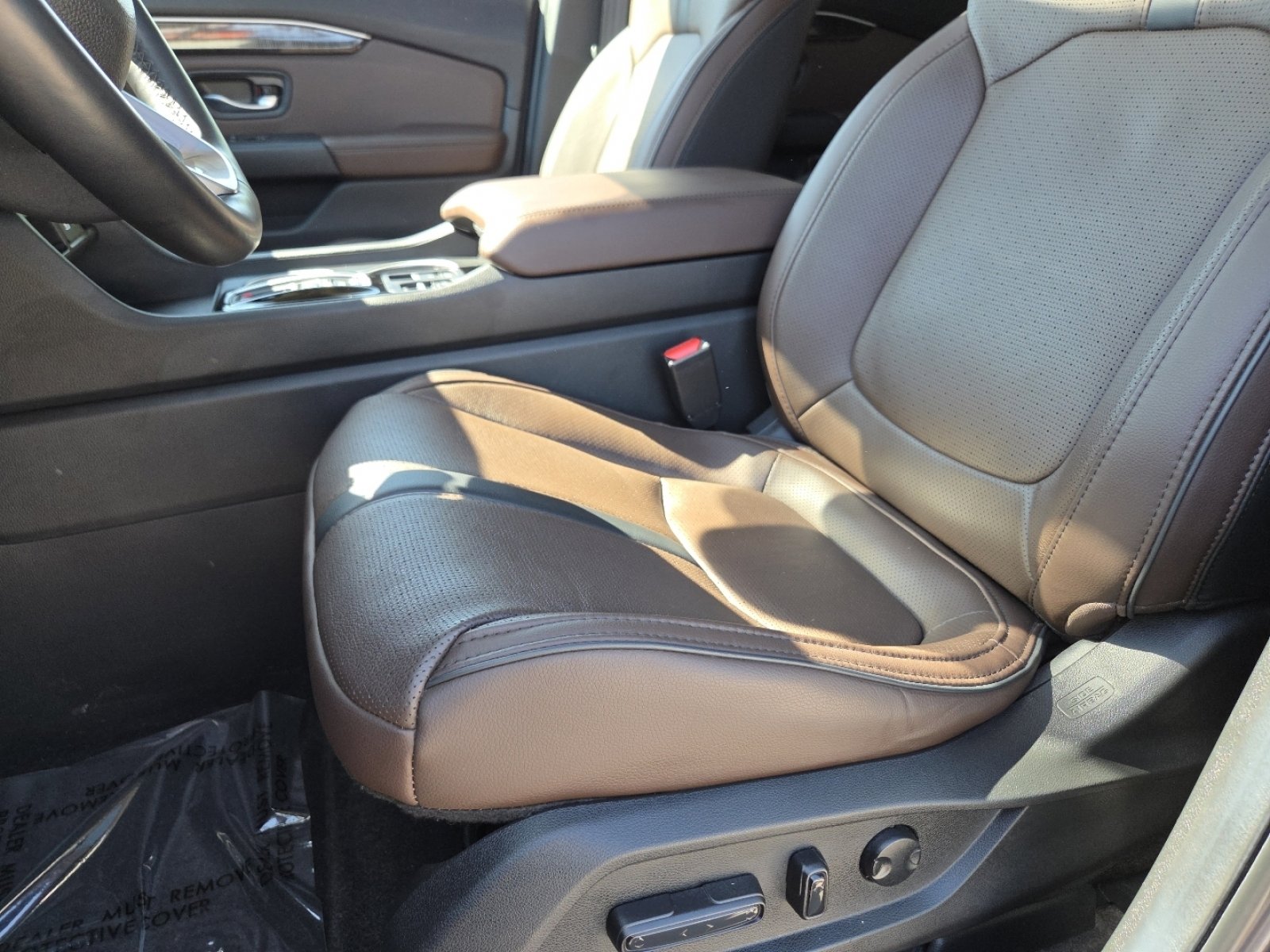 Certified 2025 Honda Pilot Elite image 33