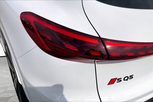 New 2026 Audi SQ5 Premium Plus AWD/4WD image 32